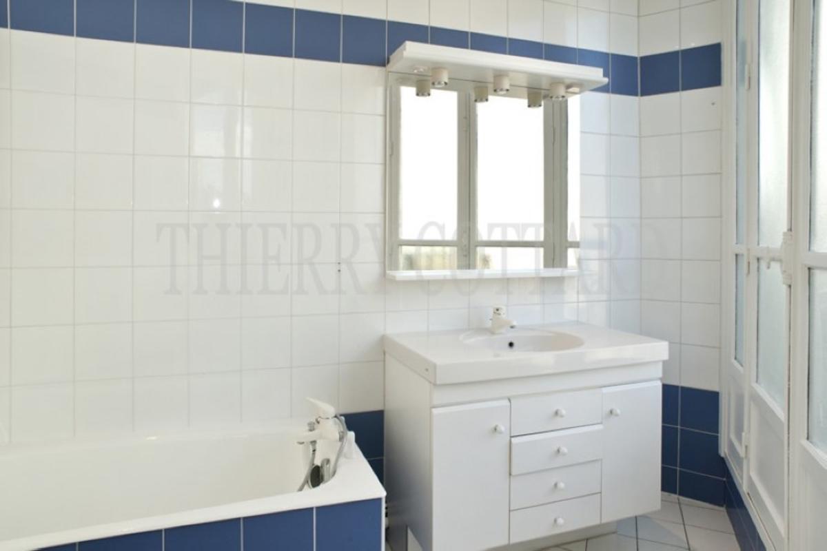 L2003F_ESalle de Bain